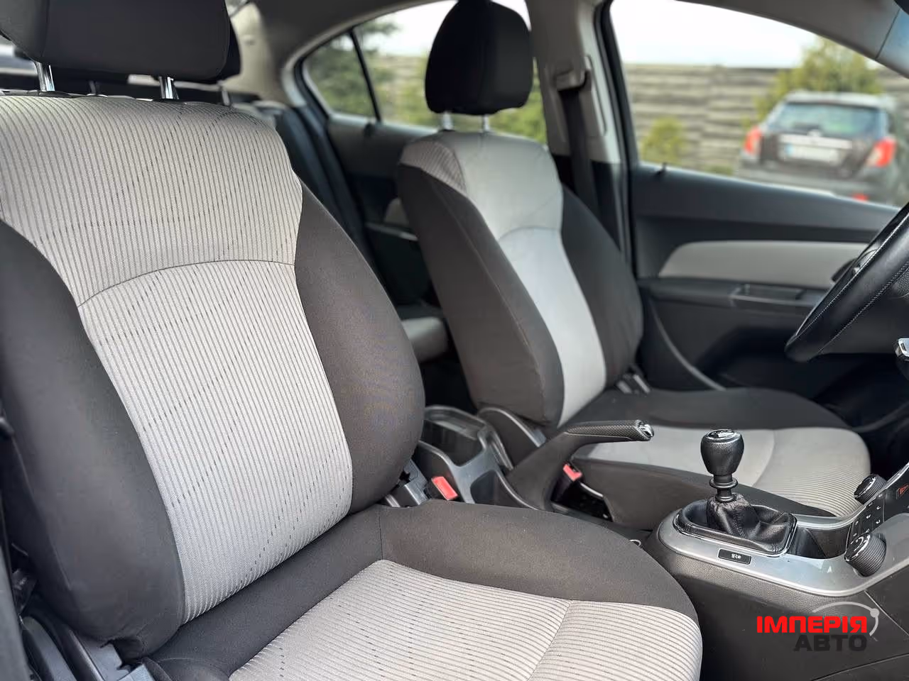 Chevrolet Cruze - фото 10