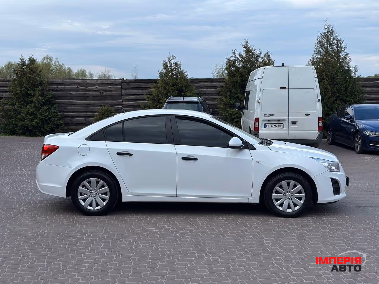 Chevrolet Cruze - фото 29