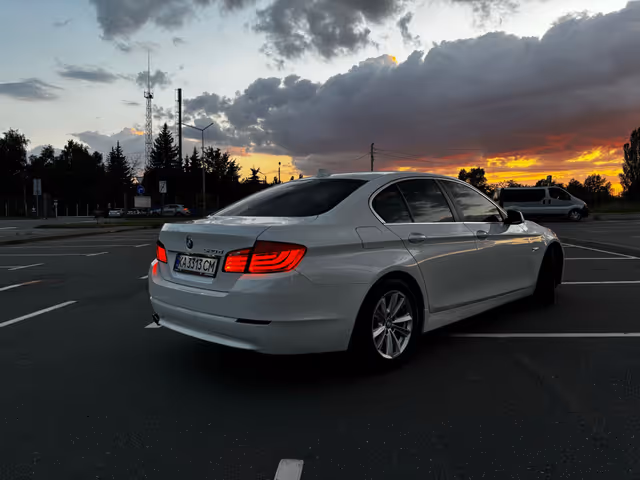 BMW 5 серії - зображення 5