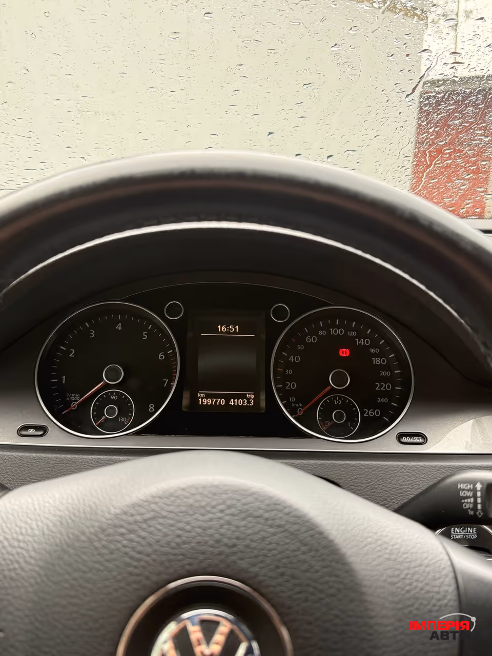 Volkswagen Passat - фото 12