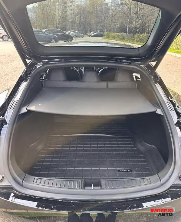Tesla Model S - фото 10
