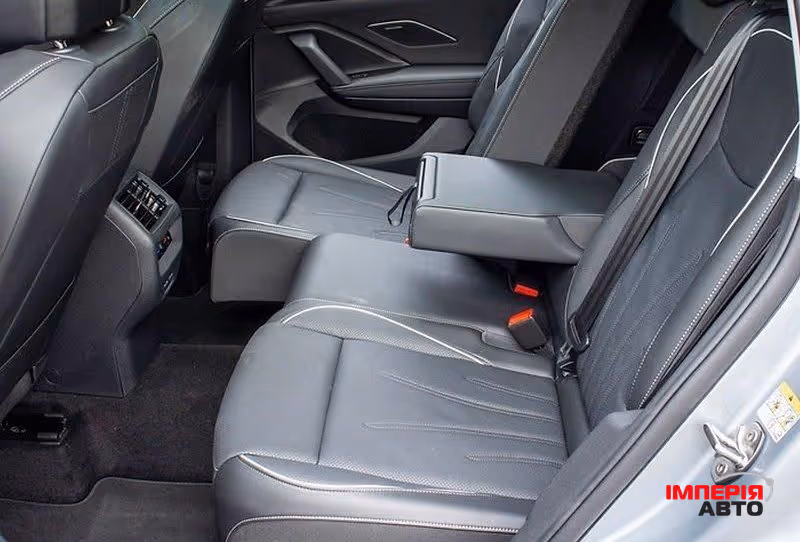Volkswagen Tiguan - фото 6