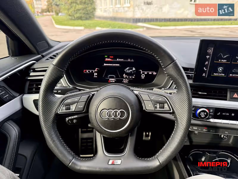 Audi A4 - фото 27