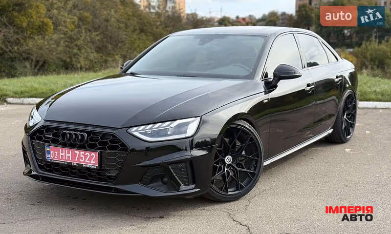 Audi A4 - фото 1