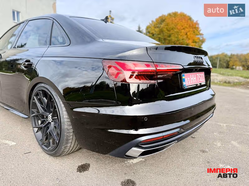 Audi A4 - фото 14
