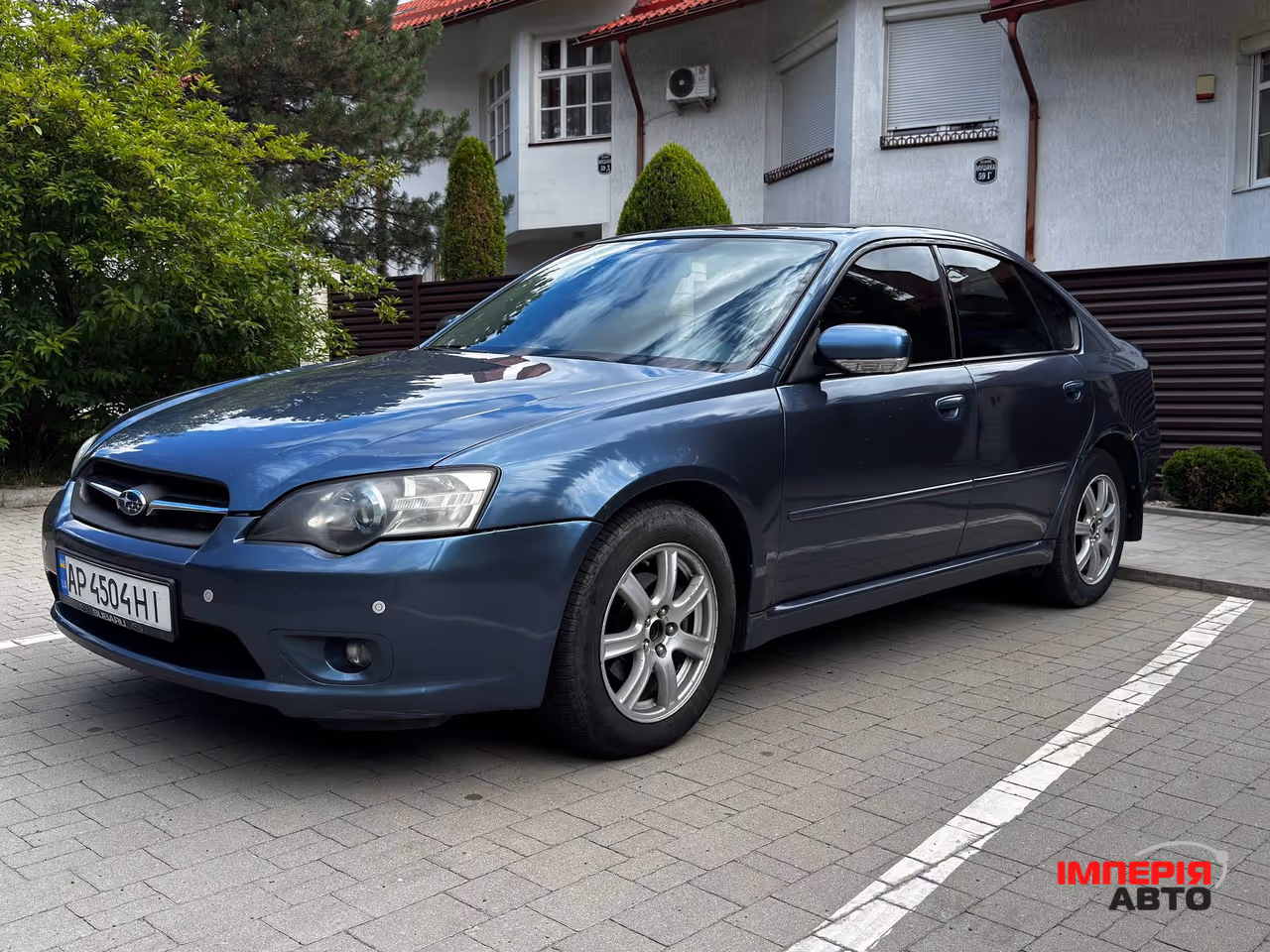 Subaru Legacy - фото 1