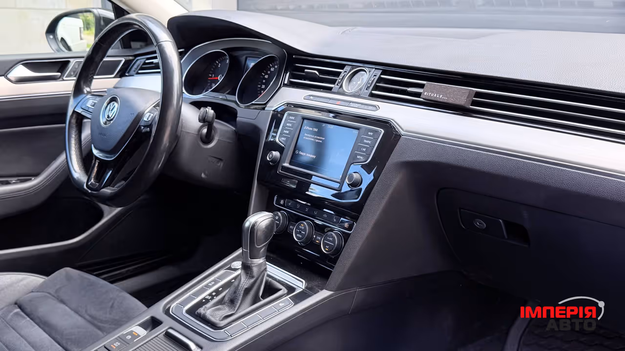 Volkswagen Passat - фото 37