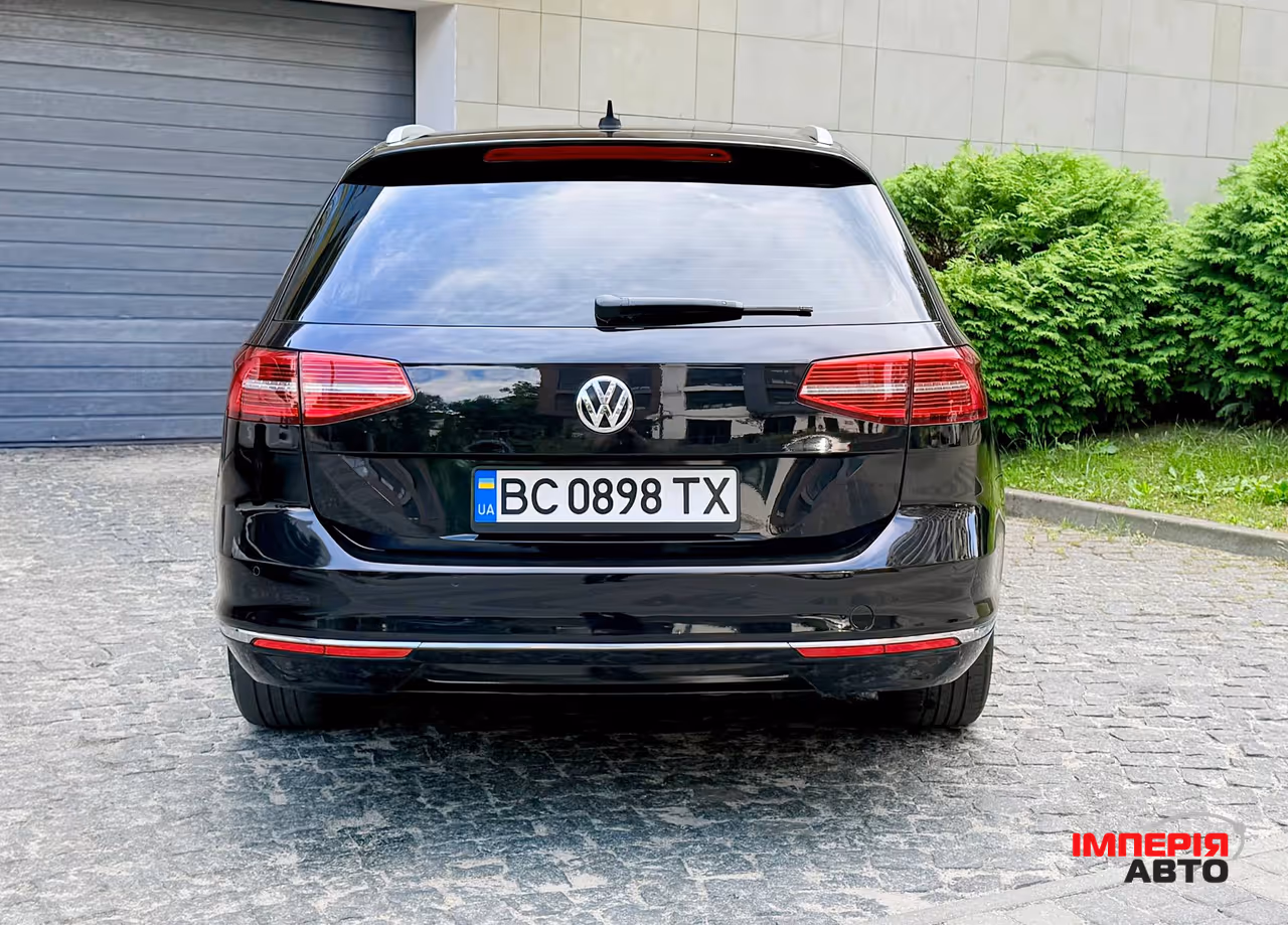 Volkswagen Passat - фото 14