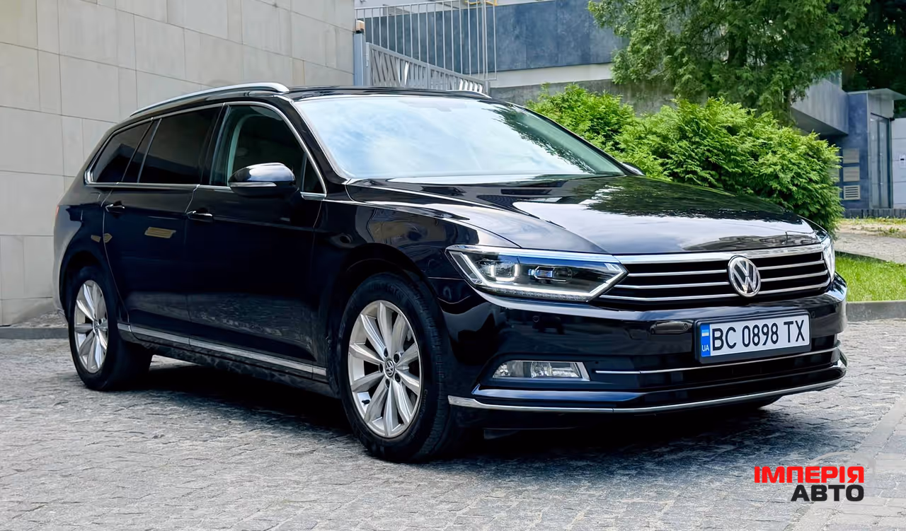 Volkswagen Passat - фото 6