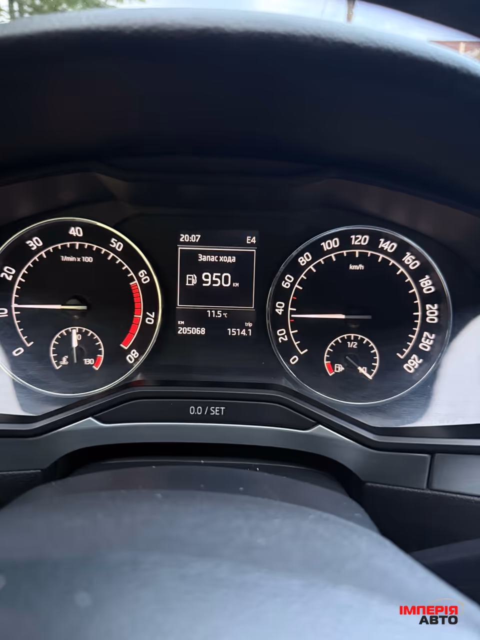 Skoda Superb - фото 8