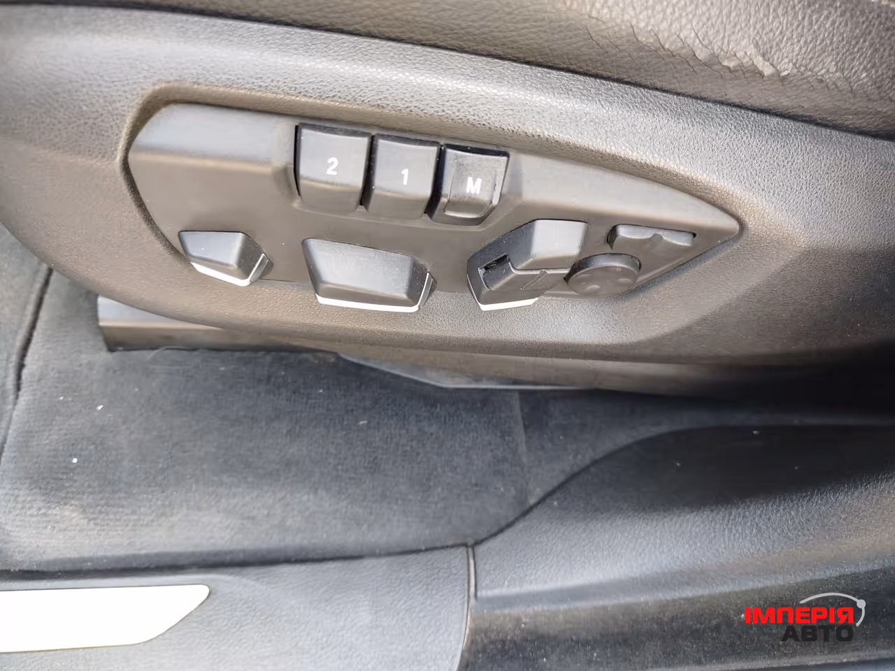 BMW X5 - фото 19