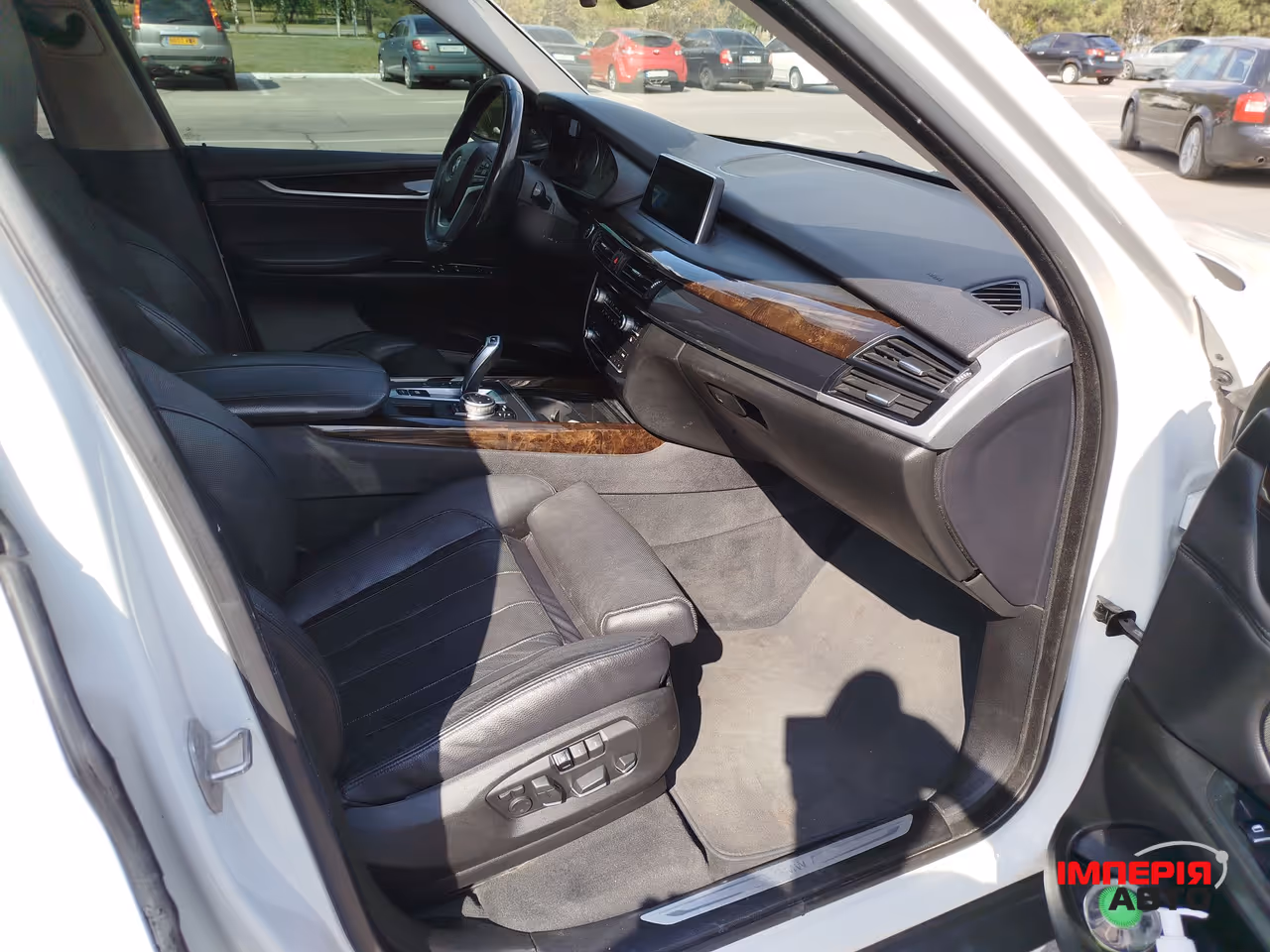 BMW X5 - фото 11