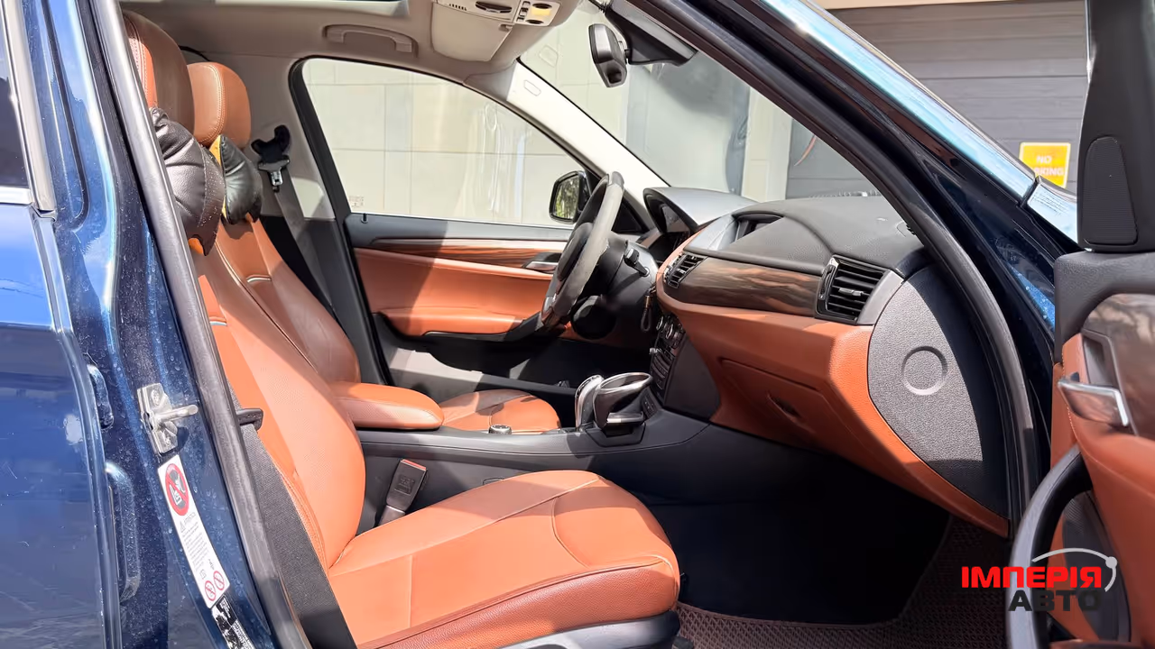 BMW X1 - фото 20