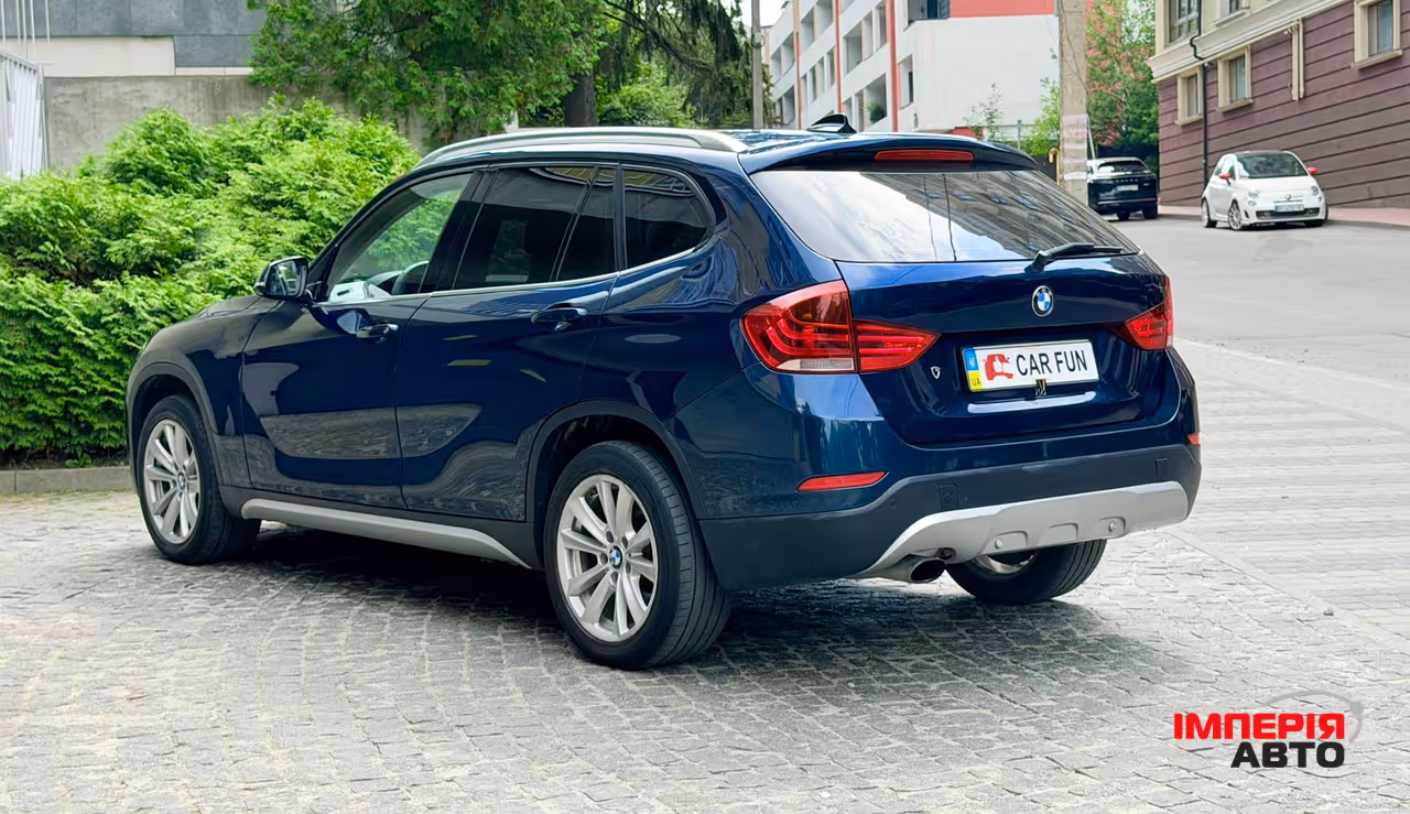 BMW X1 - фото 5