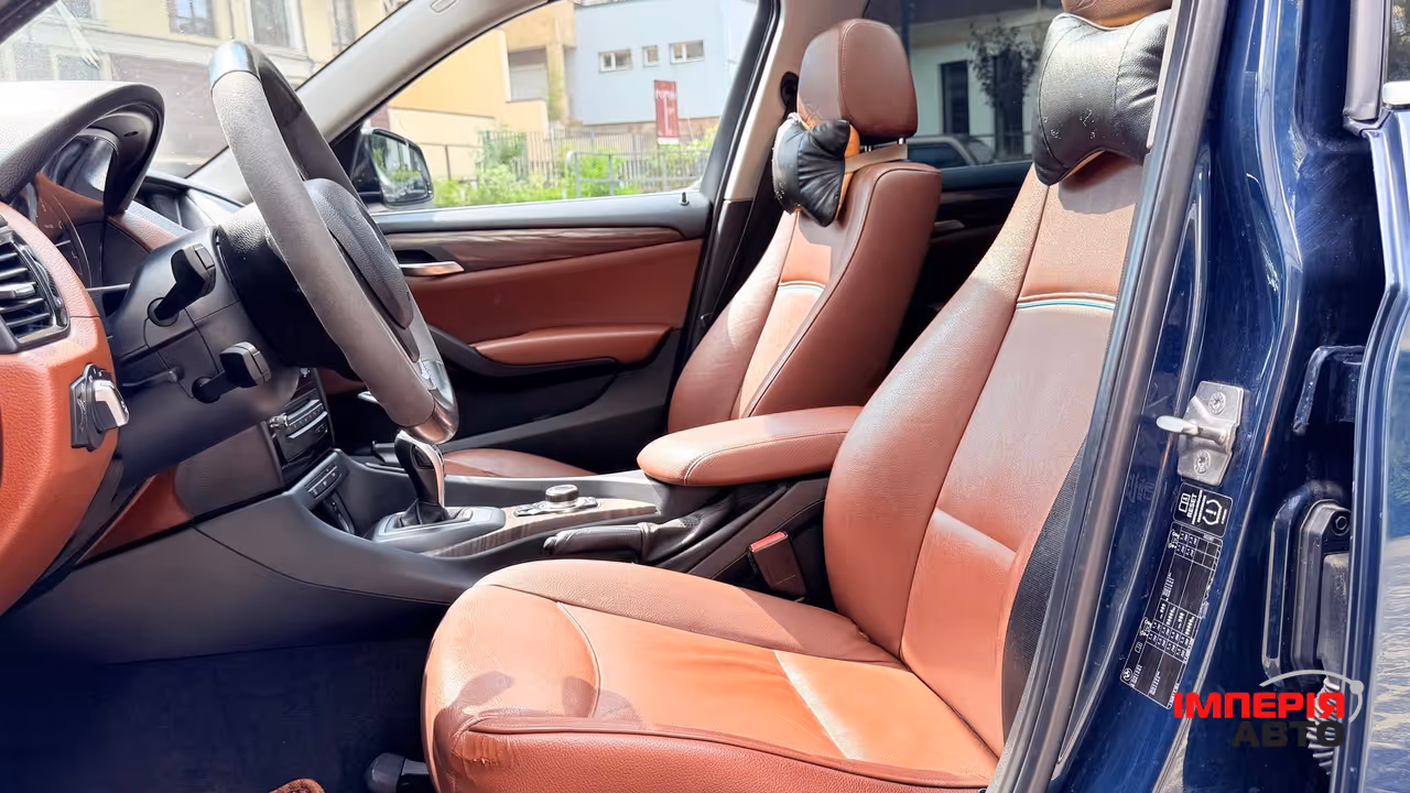 BMW X1 - фото 10