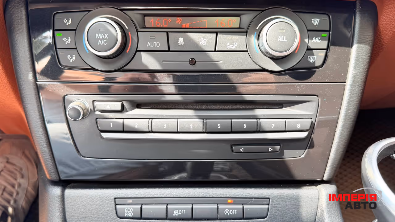 BMW X1 - фото 14