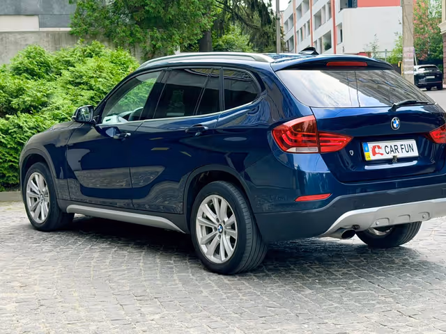 BMW X1 - зображення 5