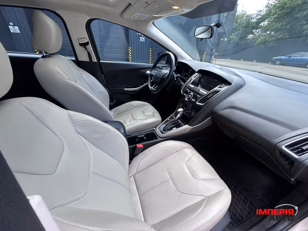 Ford Focus - фото 11