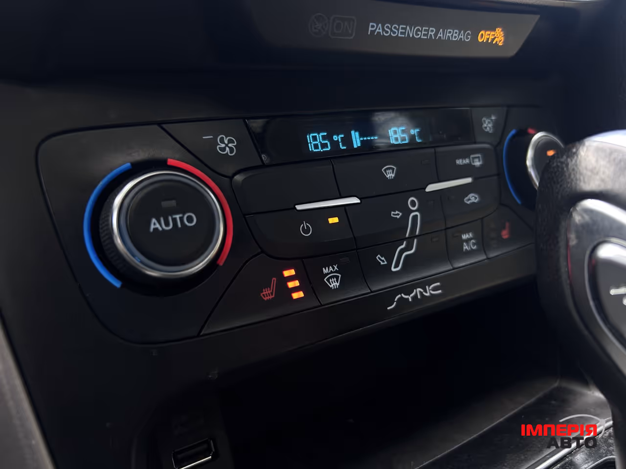 Ford Focus - фото 15