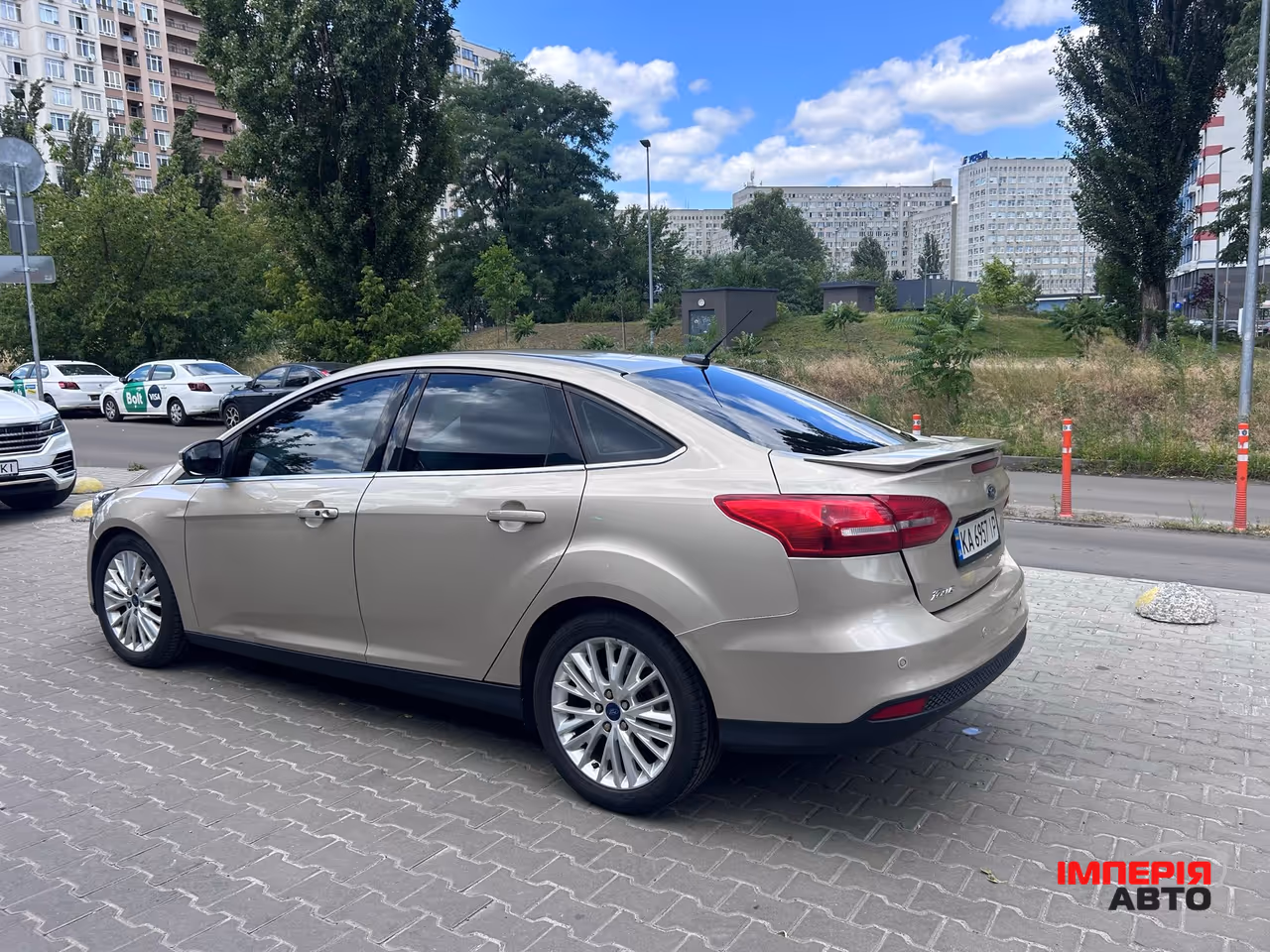 Ford Focus - фото 4