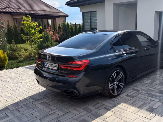 BMW 7 серії - зображення 4