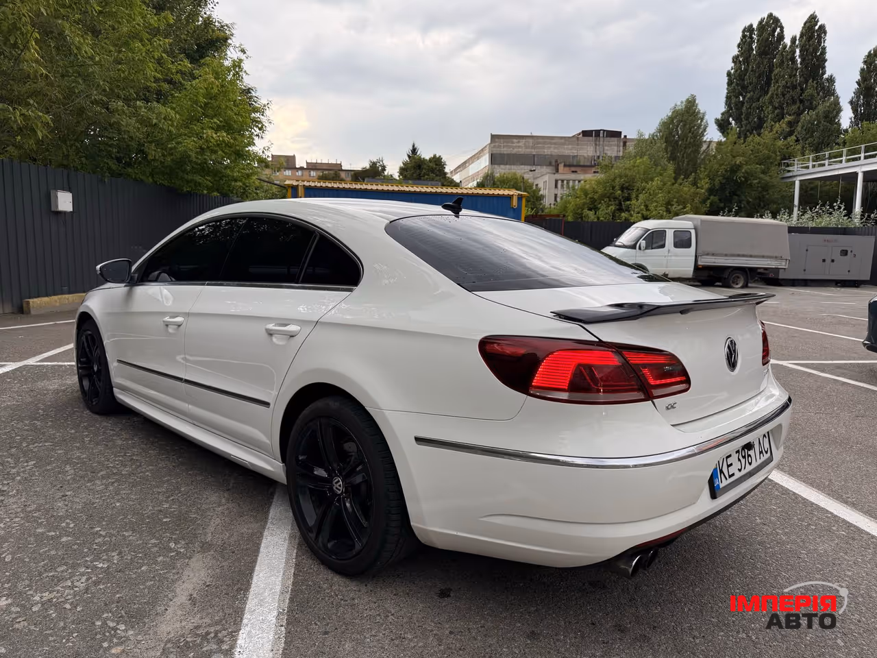 Volkswagen Passat CC - фото 3