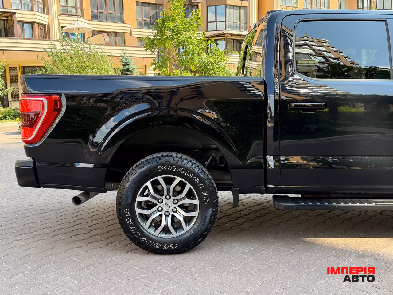 Ford F-150 - фото 9