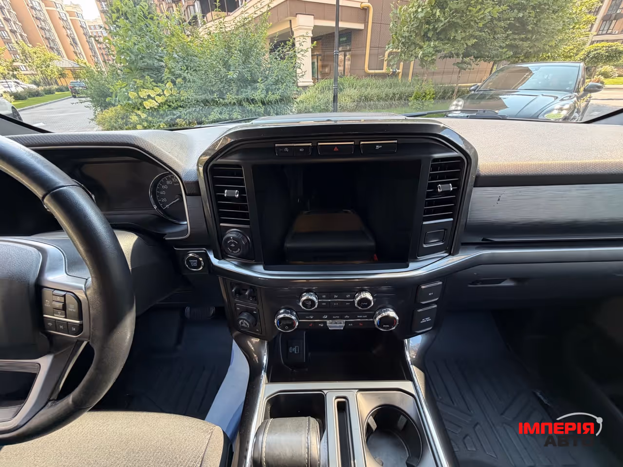 Ford F-150 - фото 19