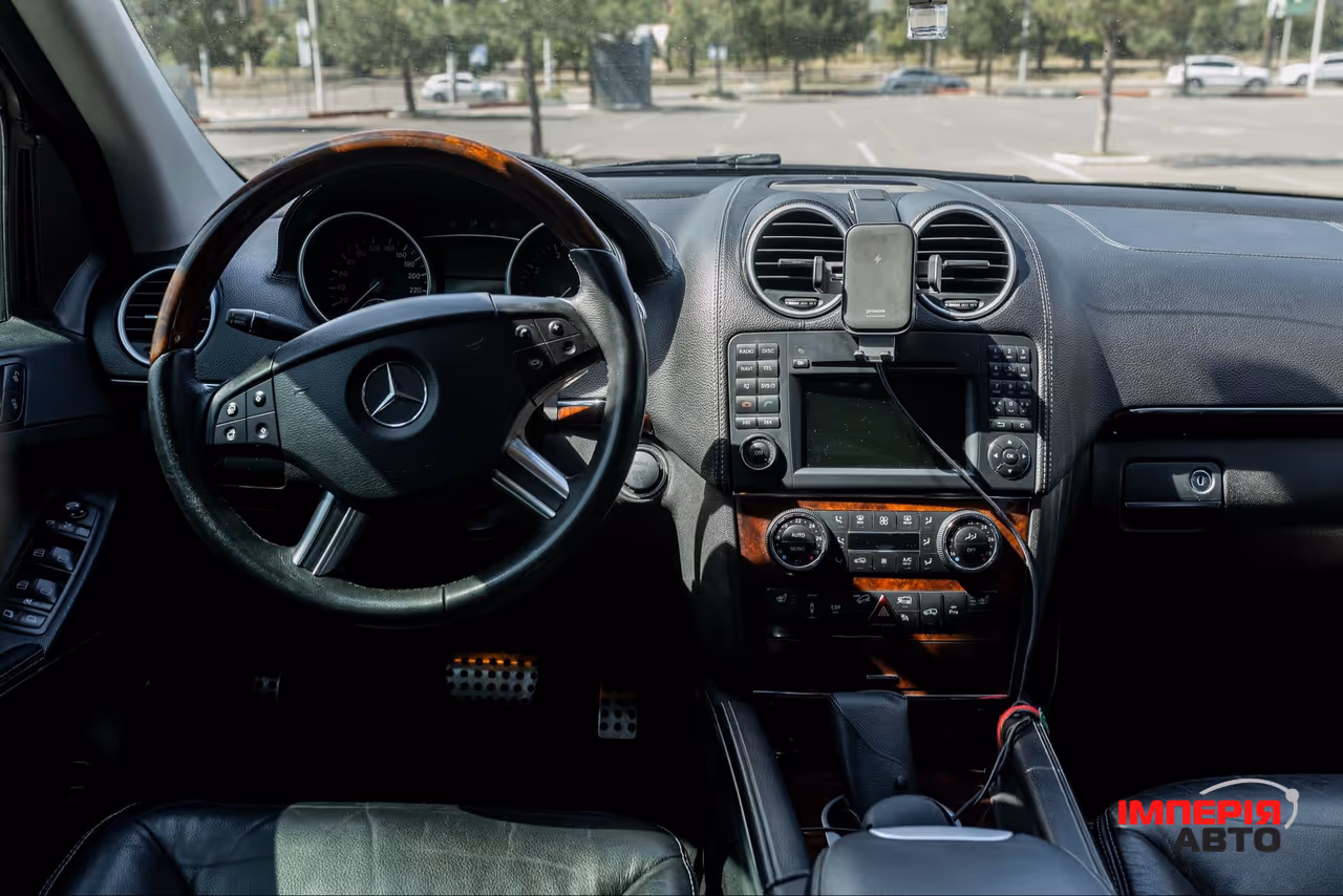 Mercedes-Benz GL-Класс - фото 31
