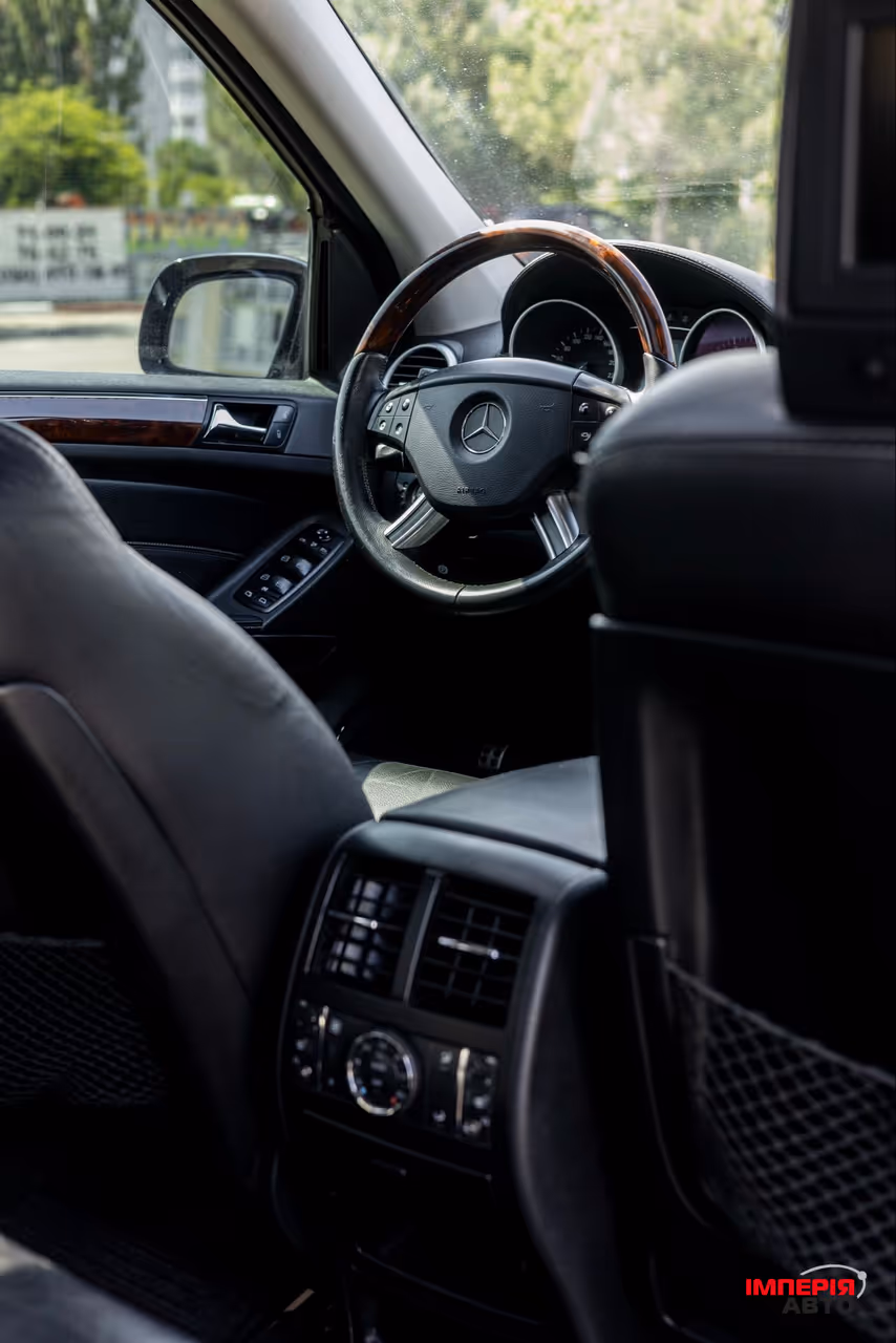 Mercedes-Benz GL-Класс - фото 36
