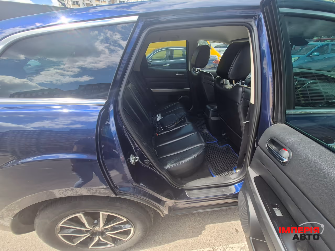 Mazda CX-7 - фото 8