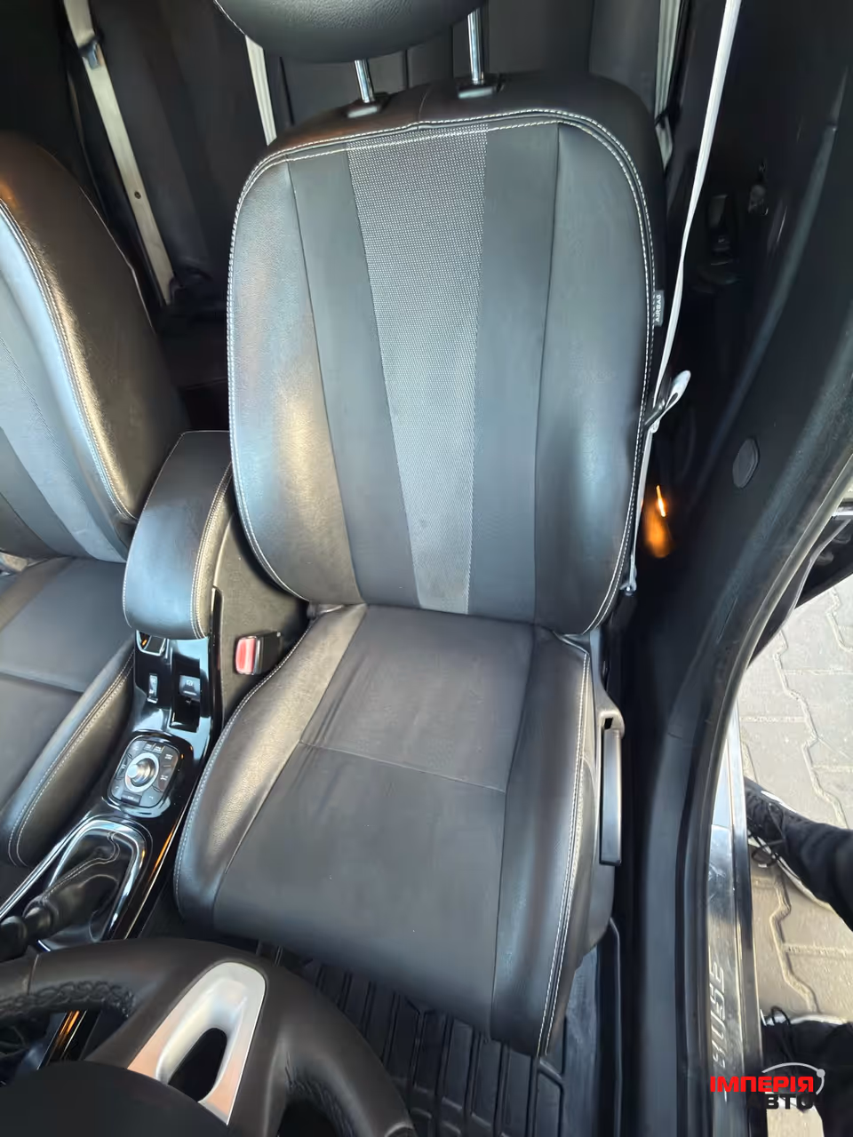 Renault Megane - фото 41