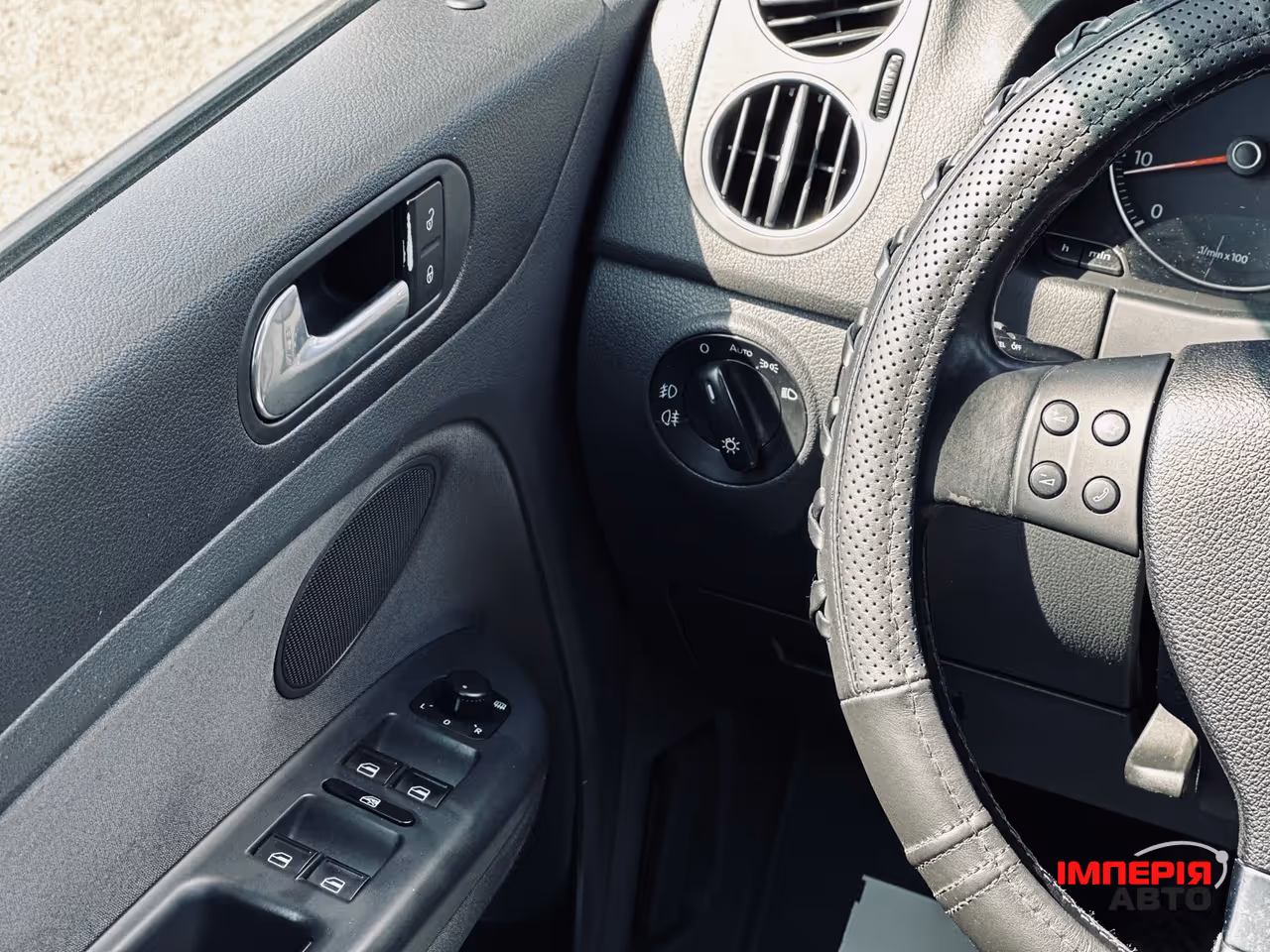 Volkswagen Golf Plus - фото 28
