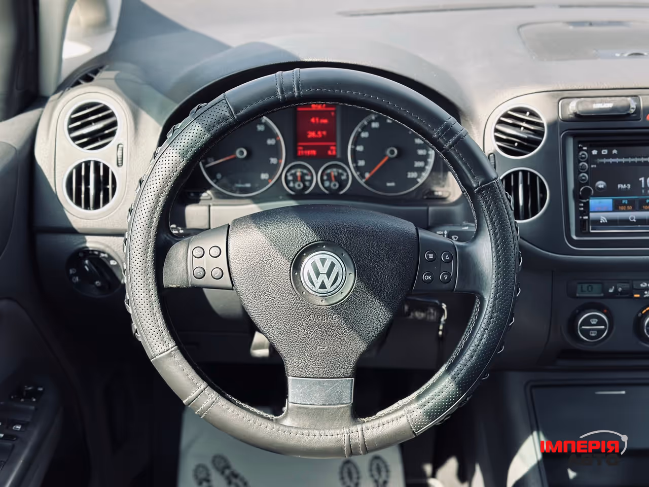 Volkswagen Golf Plus - фото 27