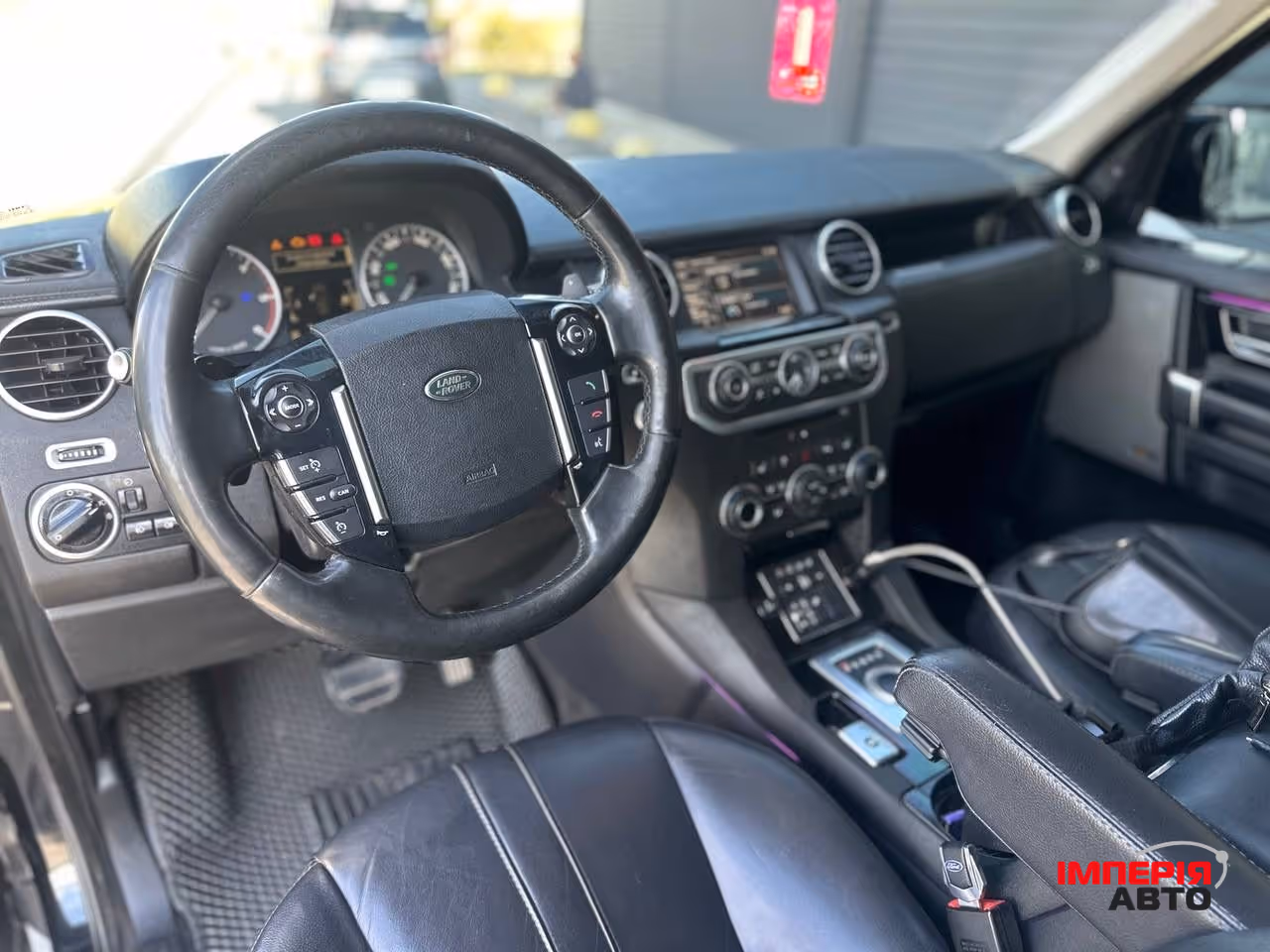 Land Rover Discovery - фото 8
