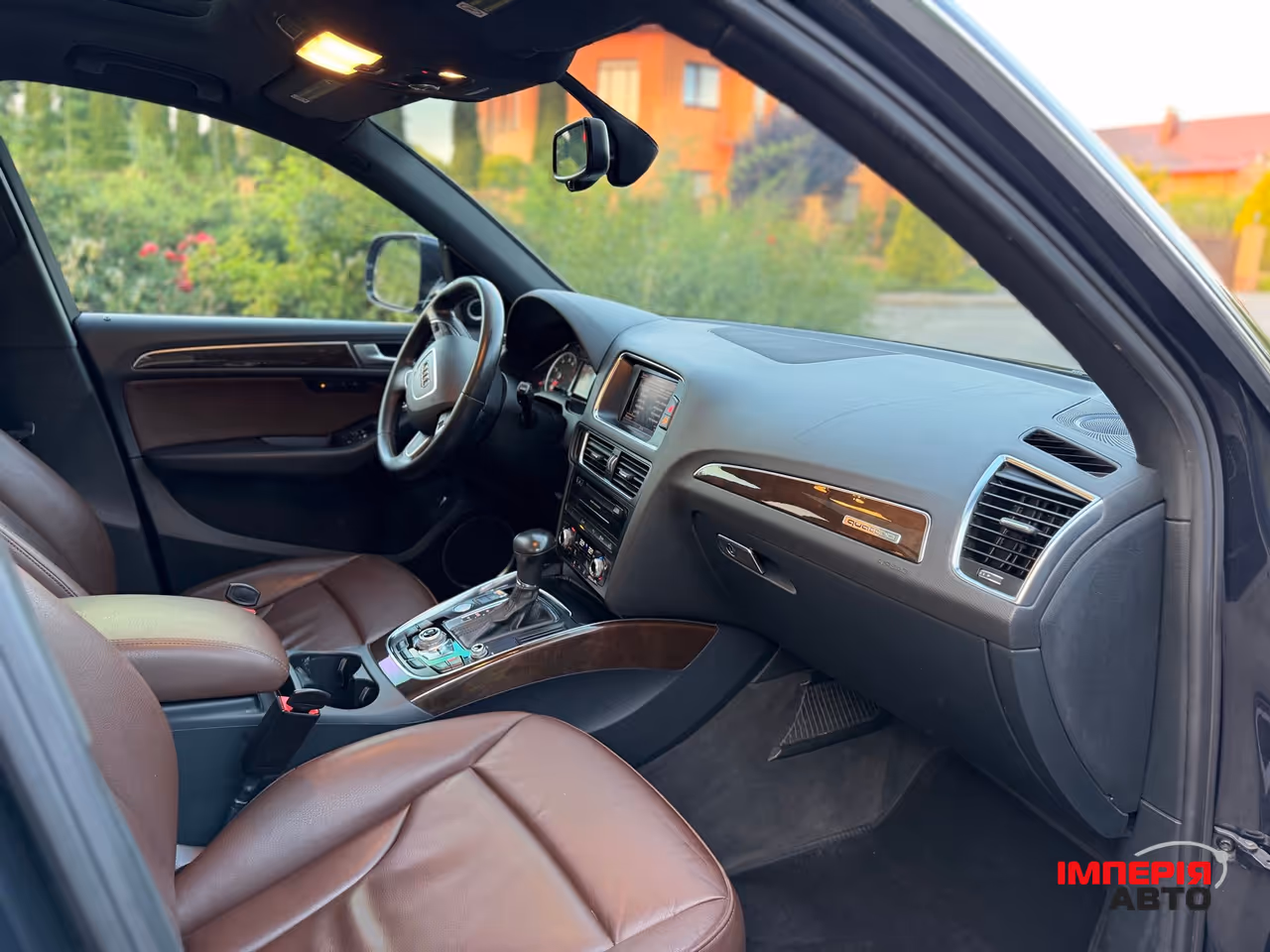 Audi Q5 - фото 12