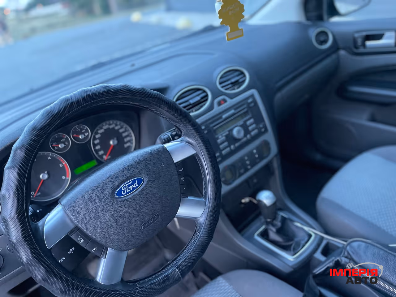 Ford Focus - фото 7
