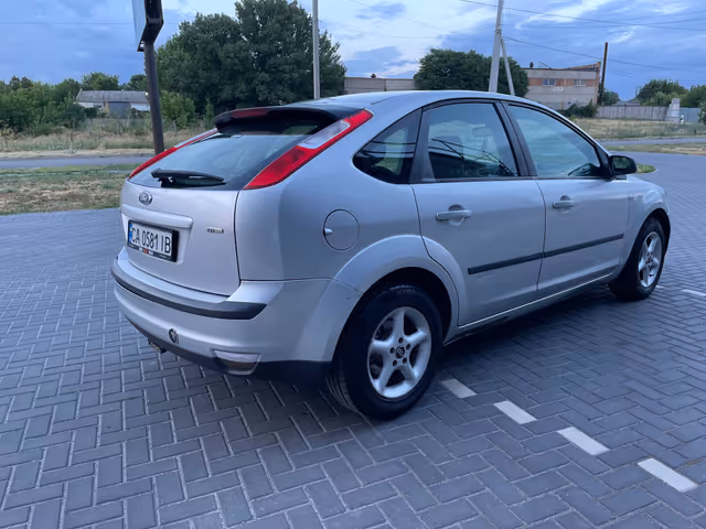 Ford Focus - зображення 4
