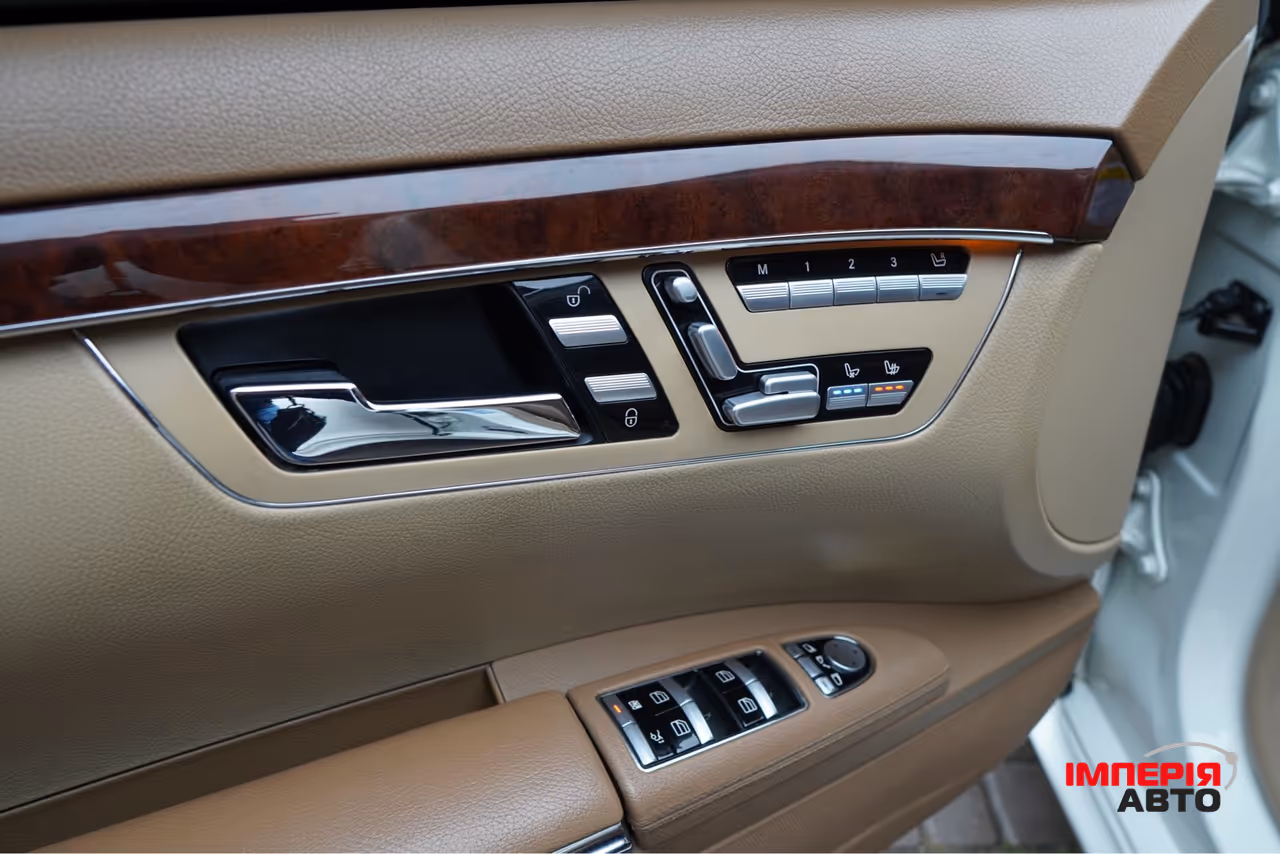 Mercedes-Benz S-Класс - фото 31