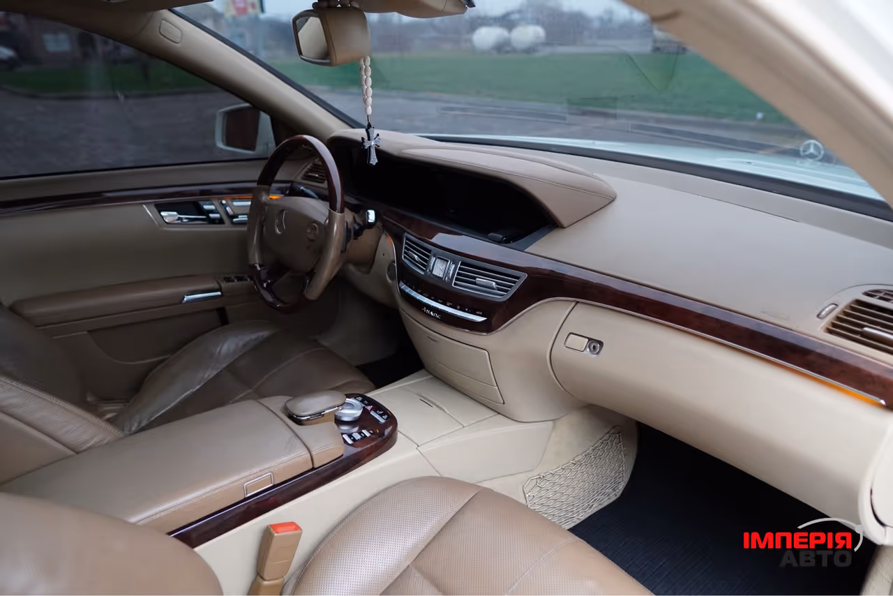 Mercedes-Benz S-Класс - фото 20