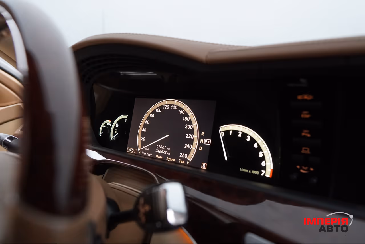 Mercedes-Benz S-Класс - фото 18