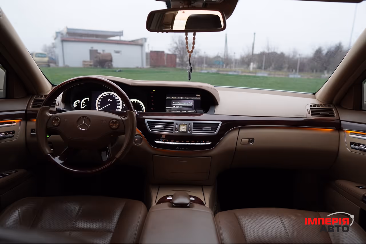 Mercedes-Benz S-Класс - фото 28