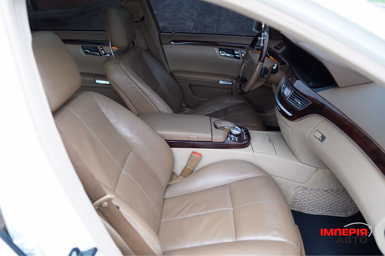 Mercedes-Benz S-Класс - фото 19