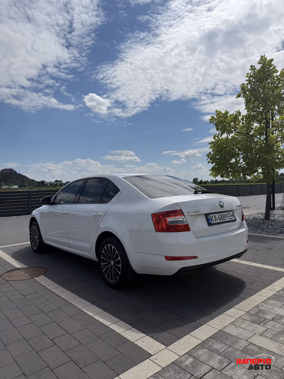 Skoda Octavia - фото 3
