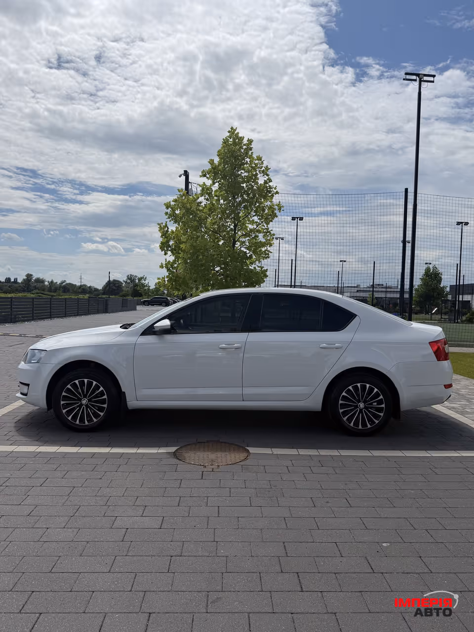 Skoda Octavia - фото 2