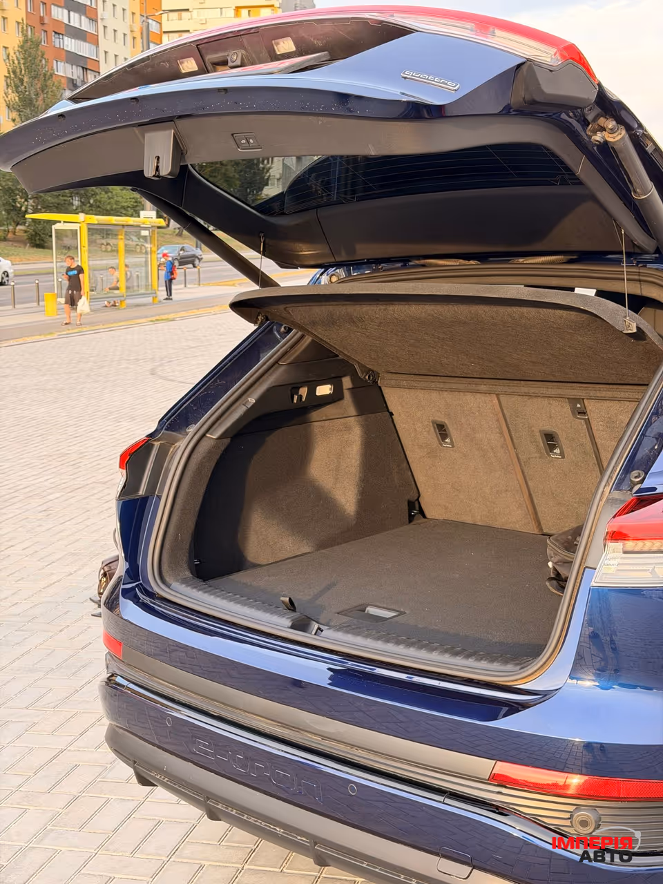 Audi Q4 e-tron - фото 17