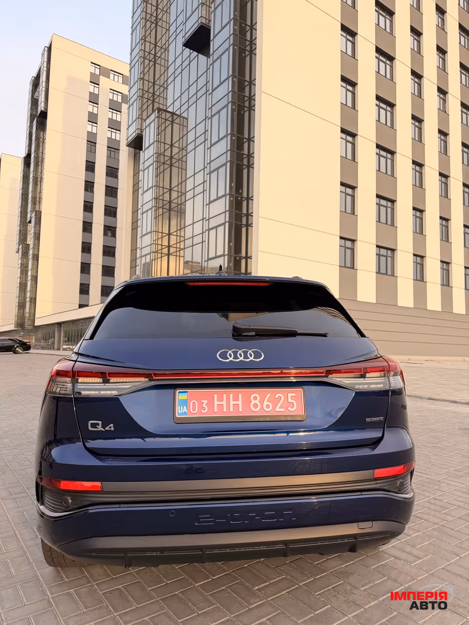 Audi Q4 e-tron - фото 7