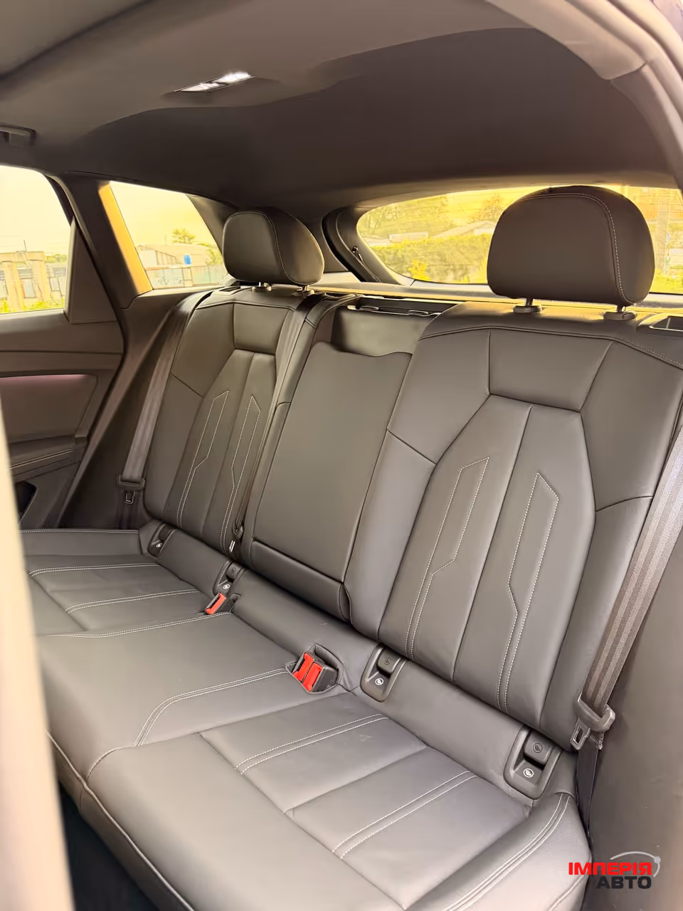 Audi Q4 e-tron - фото 6