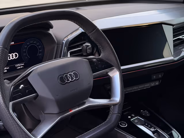 Audi Q4 e-tron - зображення 3