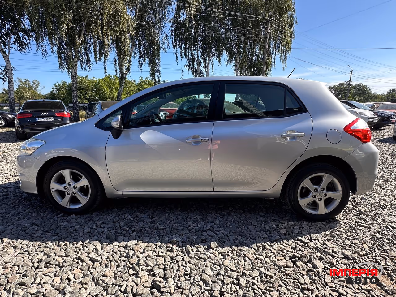Toyota Auris - фото 15
